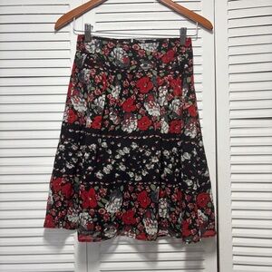 Suzabell Floral Black and Red A-Line Midi Zip Up Women's Skirt Size XS